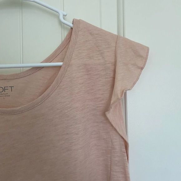 EUC | LOFT‎ women’s peach ruffle sleeve blouse — large - Picture 2 of 5